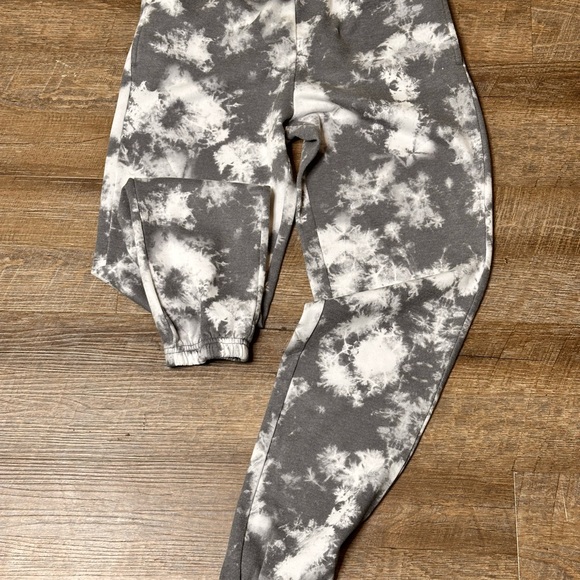 Grayson Threads Gray and White sweats - Picture 3 of 4